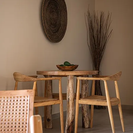 Nomada Chania * Chania (Crete)